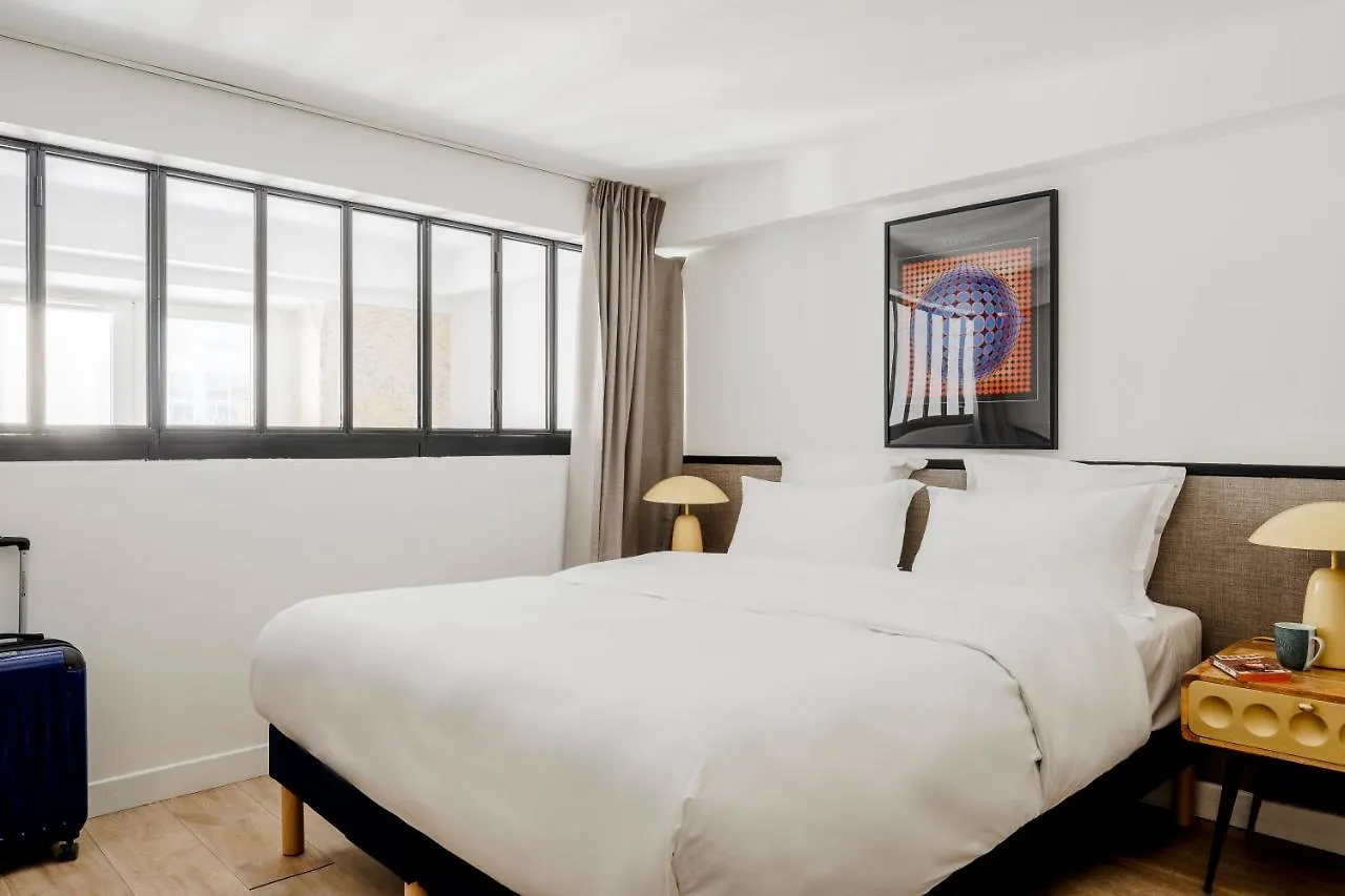 Apartment Edgar Suites Louvre - Richelieu Paris France